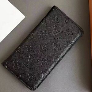 Louis Vuitton Black Monogram Key Holder